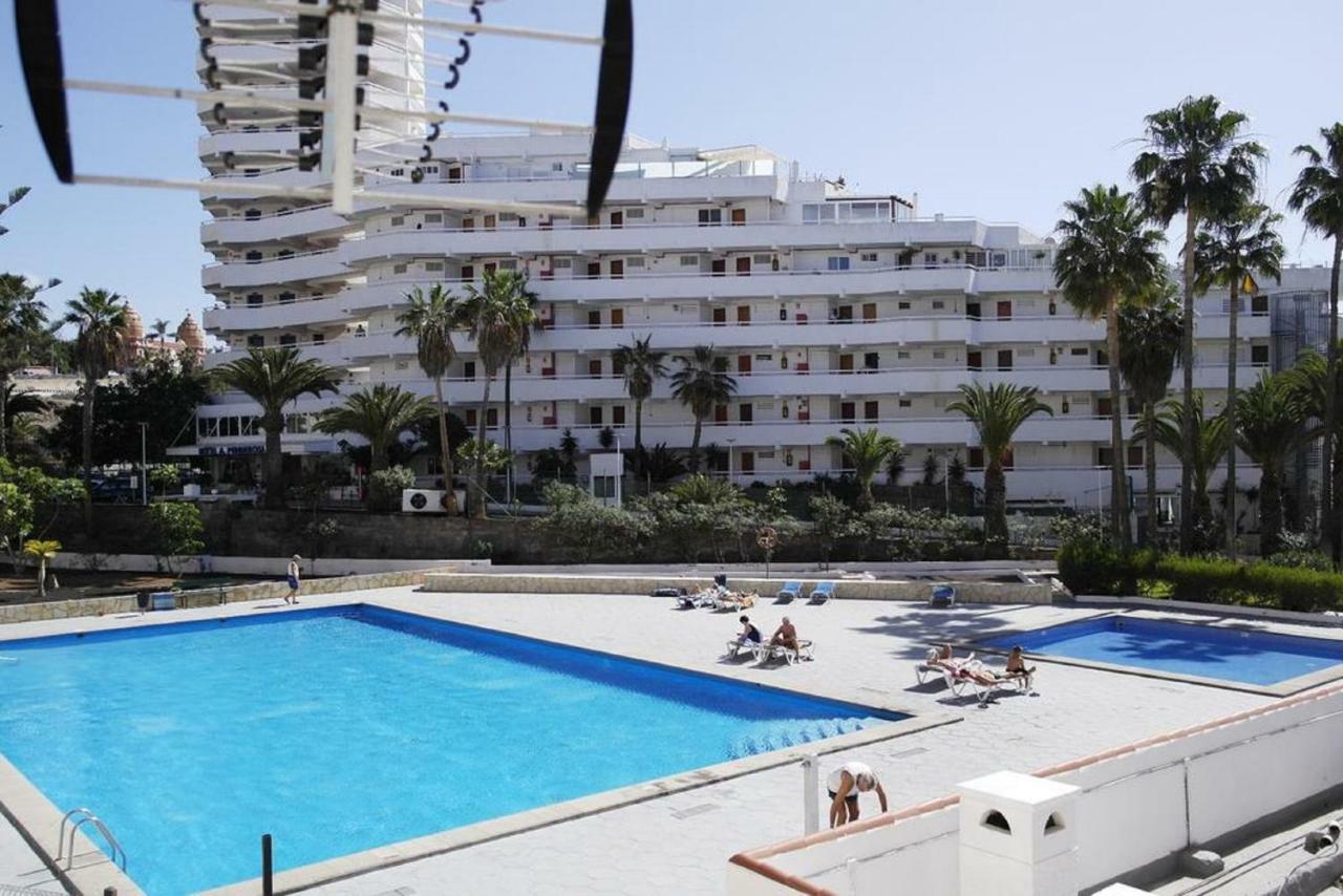 شقة Beach And Pool In Playa De Las Americas المظهر الخارجي الصورة